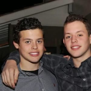 Meet your Posher, Julian